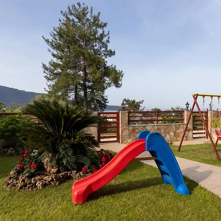 Antigone View Apartmán *