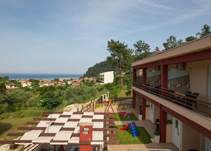 Antigone View